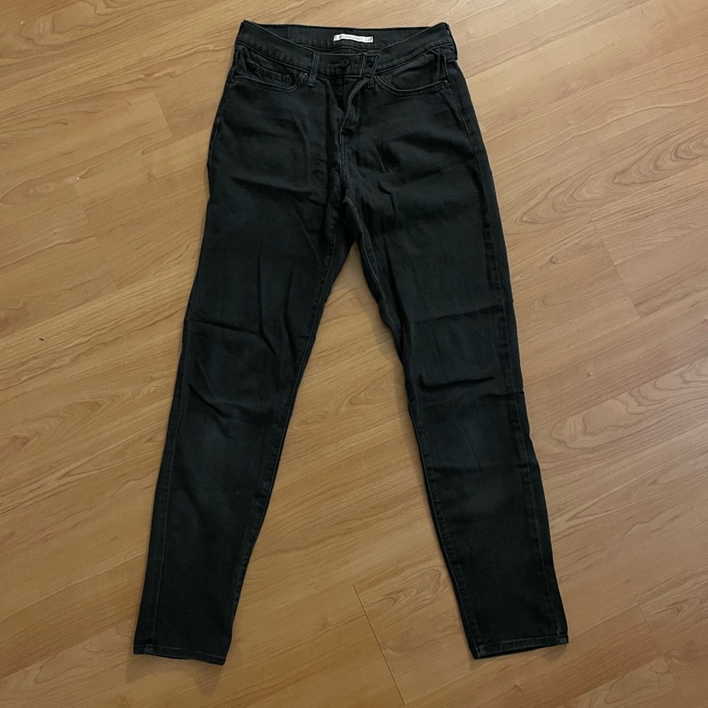 Levi 311 Skinny Jeans. Black Denim. 28 Waist